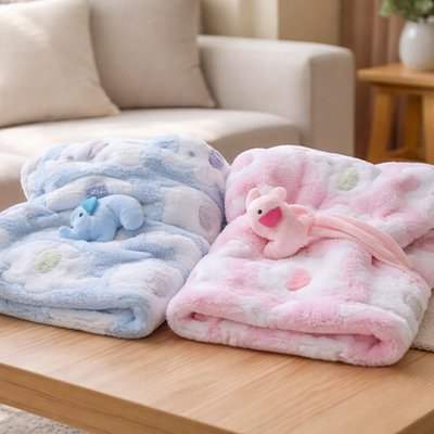 Couverture bébé rose et blanche