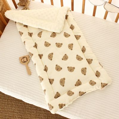 Matelas lit bebe - Berceau - Zoombébé