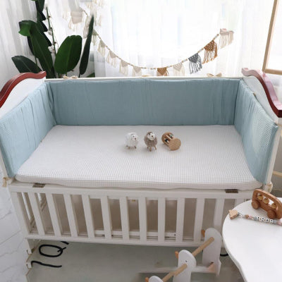tour de lit bébé bleu